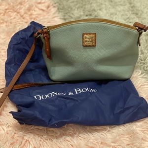 Dooney & Bourke Bag